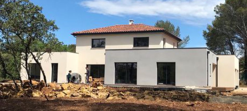 Construction d’une maison ossature bois étage NATIGREEN sur la commune de Rognes 