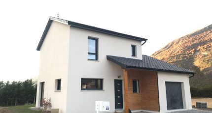 CONSTRUCTION D’UNE MAISON A ETAGE A LA ROCHE DES ARNAUDS