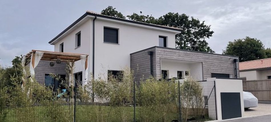 Construction maison contemporaine à étage à Saint Michel Chef Chef (44730) 