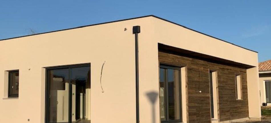 Construction maison Natilia contemporaine à Cubnezais 