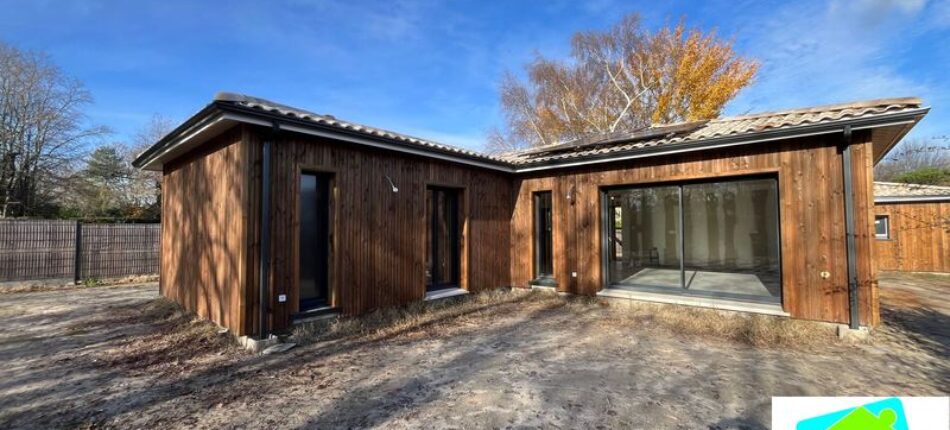 Réalisation Natilia : Une Maison bois à ROAILLAN (33) 