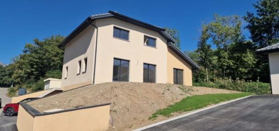 Réalisation d’une maison Natilia à étage contemporaine dans le Champsaur