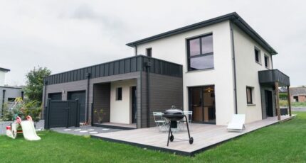 Réalisation Natilia : construction d’une maison à étage contemporaine à Quincampoix (76)