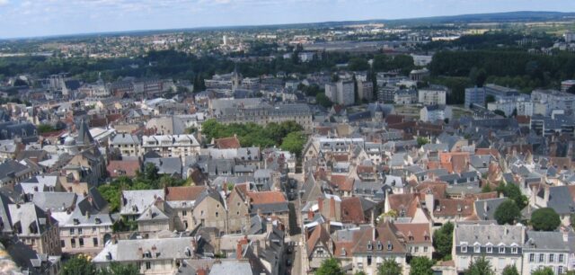 Agence construction maison à Saint-Doulchard (18230)