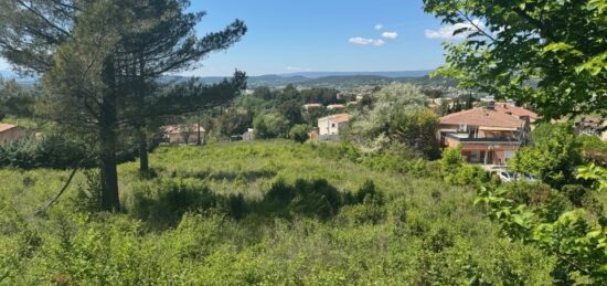 Terrain à bâtir à Apt, Provence-Alpes-Côte d'Azur